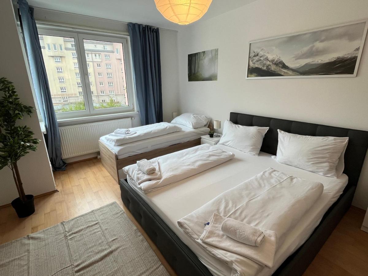 비엔나 Cool Schonbrunn Apt 2Br 아파트 외부 사진